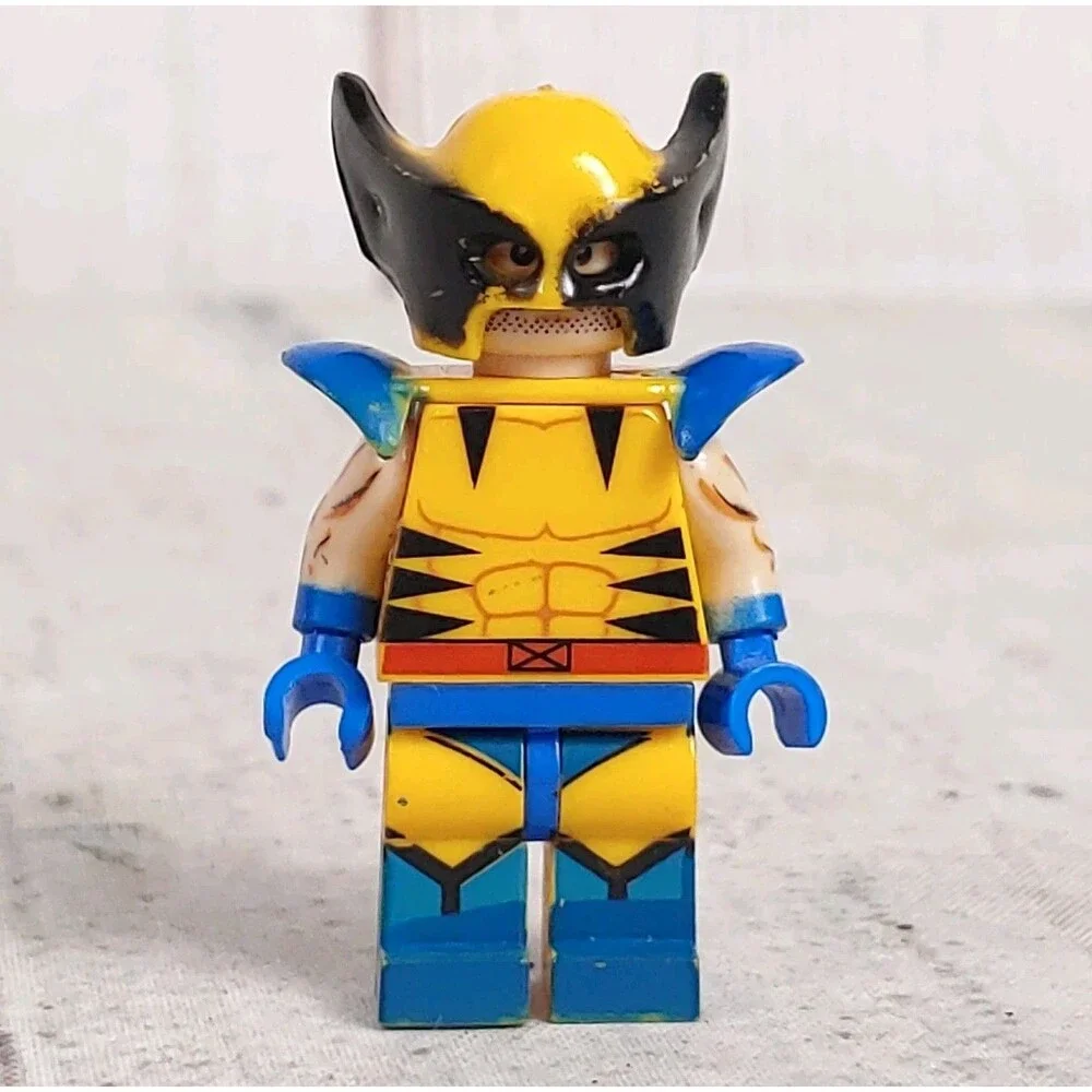 LEGO Marvel Series 2 Custom Wolverine - Collectible Minifigure 71039 - USED